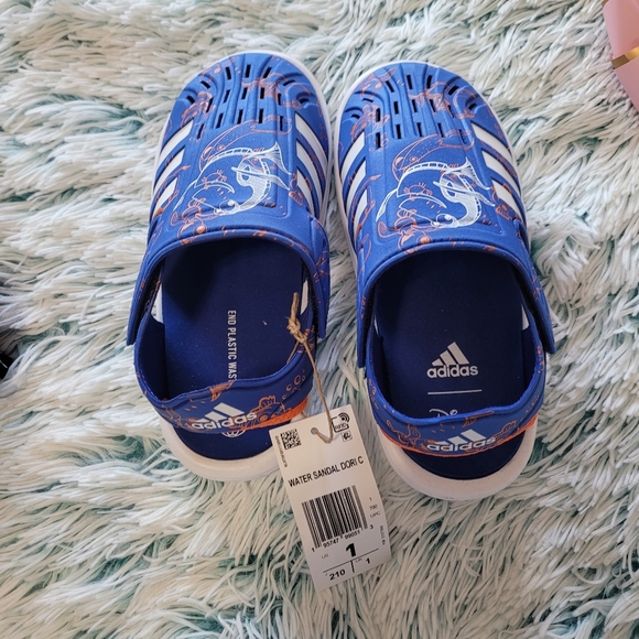 Adidas x Disney Finding Nemo and Dory Closed Toe Water Sandal - Picture 3 of 5